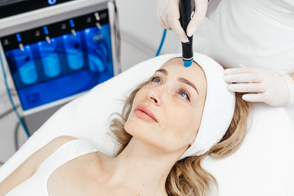 woman getting a hydrafacial in Olney MD